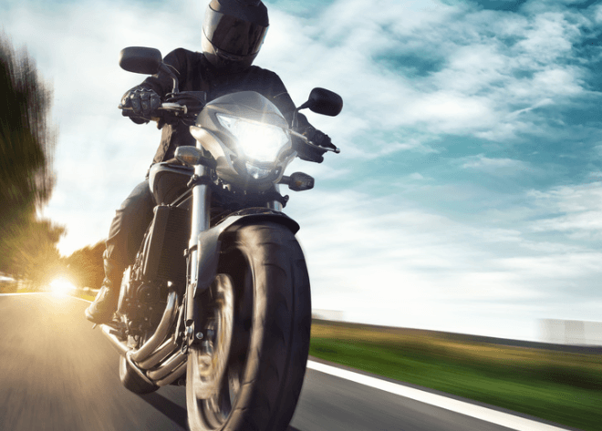 Assurance moto : protections essentielles (conducteur, vol, assistance)
